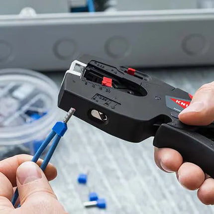 Knipex NexStrip - Abisolier- und Crimpzange Knipex