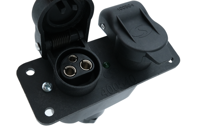 Y-Verteiler Typ Cobo 1 Stecker auf 2 Buchsen