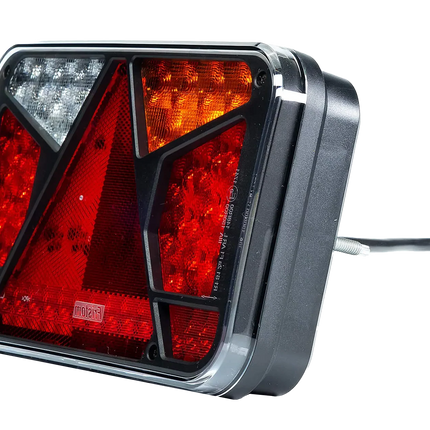 Fristom – LED-Schlussleuchte, 12 V, rechts - FT370R/6P/12V - 1 - Stück Fristom