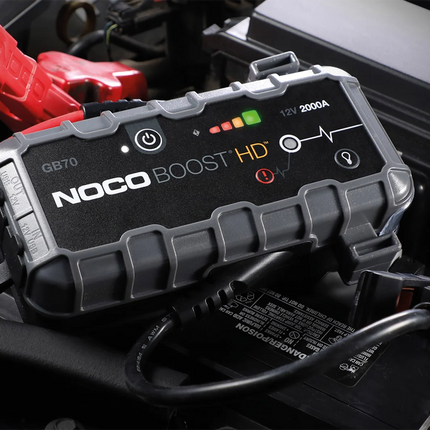 Noco - Boost HD 12 V 2’000 A, mit 12 V 15 A Ausgang und USB-C Noco