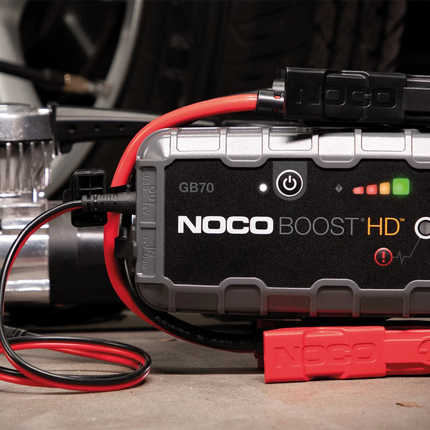 Noco - Boost HD 12 V 2’000 A, mit 12 V 15 A Ausgang und USB-C Noco