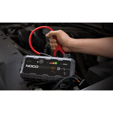Noco - Boost HD 12 V 2’000 A, mit 12 V 15 A Ausgang und USB-C