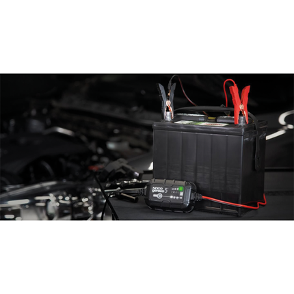 NOCO - Batterieladegerät 6 / 12 V, 5 A - GENIUS5EU - 1 - Stück Noco