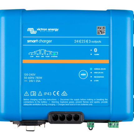 Victron - Smart Charger IP43, Batterieladegerät, 24 V, 16 A, 3 Ausgänge