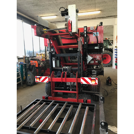 Satz Warntafeln mit LED-Leuchten für Überbreite