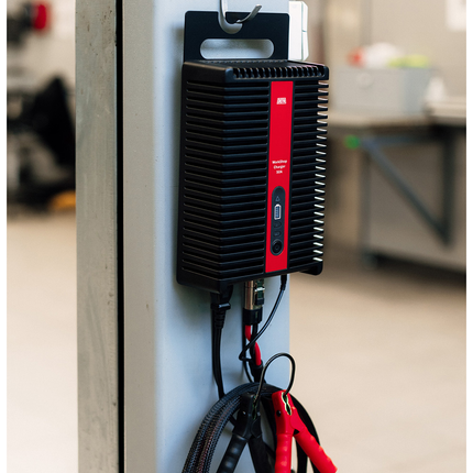 DEFA - Werkstatt Batterieladegerät 12 V 50 A WSC50 - Hischier Auto AG